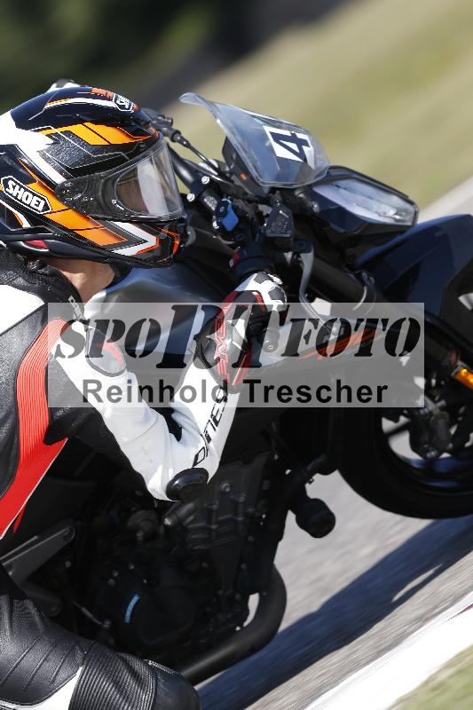 Archiv-2025/49 26.08.2025 Cornu Master School ADR/blau-bleu/44